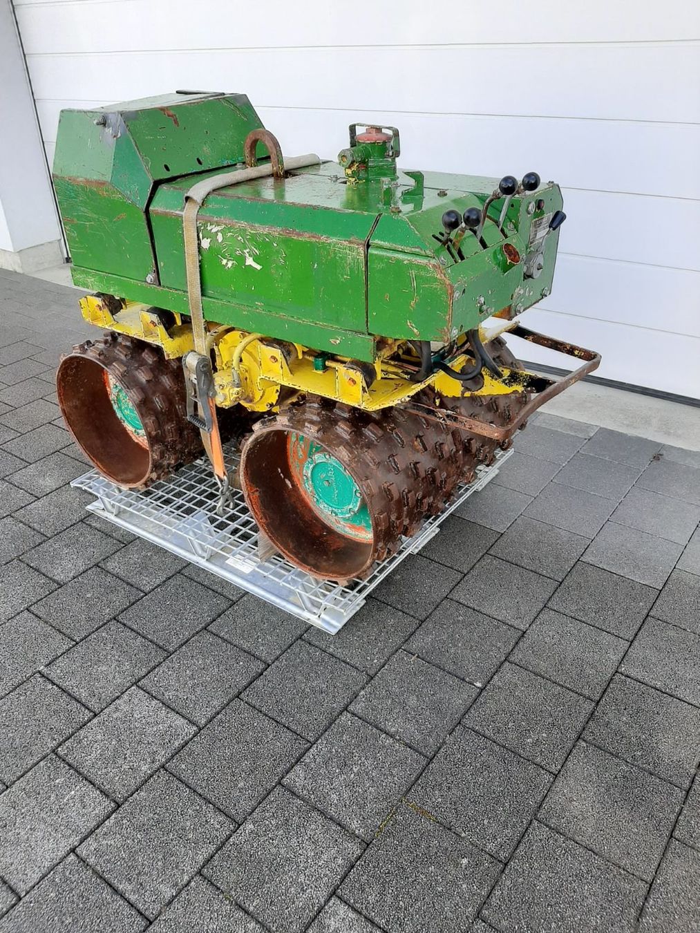 Rammax Tutte le macchine: Rammax Verdichter Diesel – Usato da Rain venduto da Kleinmoto 1