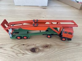 LION CAR 1:50 Lastwagen Autotransporter ab 19.- 