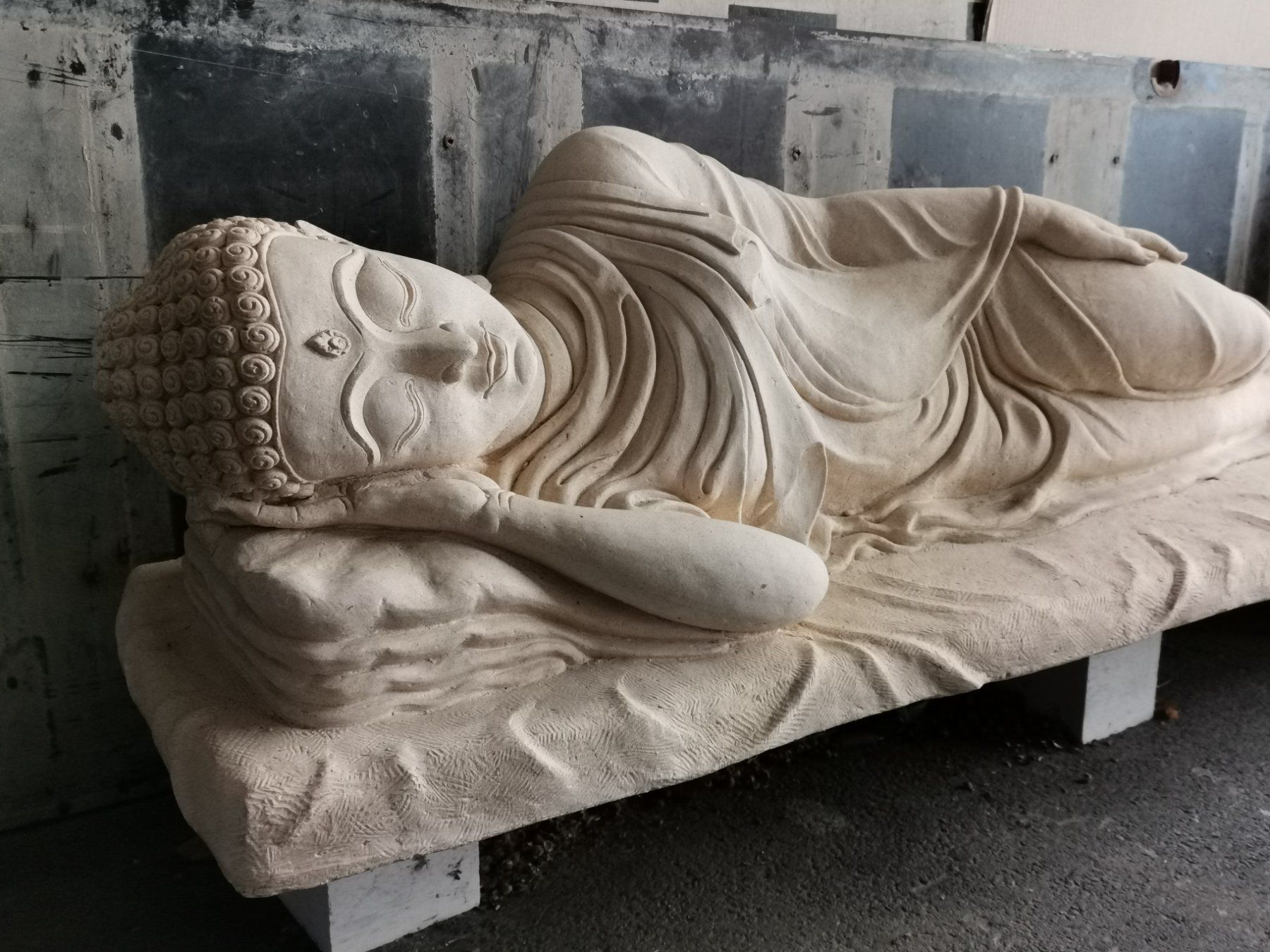 Sculture & Statue: Buddha Statue 130 cm, liegend – Usato da Hilterfingen venduto da Sabilui 3