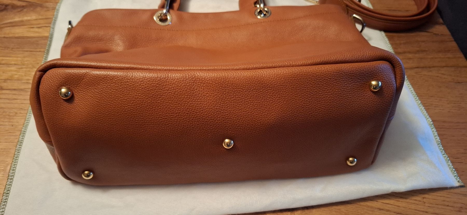 Longchamp Taschen für Damen: Longchamp Leder Tasche – Gebraucht aus St.Gallenkappel von lalique 1