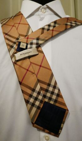 BURBERRY Cravate 100% soie Tissée Burberry Check Caramel