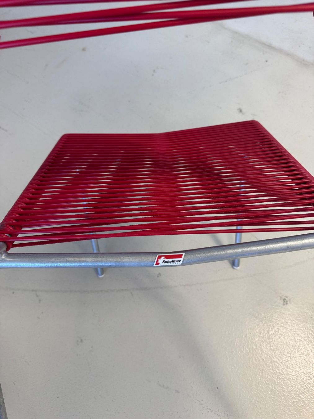 Schaffner Tische: Schaffner Gartentisch rot mit 4 Spaghetti Schaffner Stühlen – Neu (gemäss Beschreibung) aus Zuchwil von Bluejay79 8
