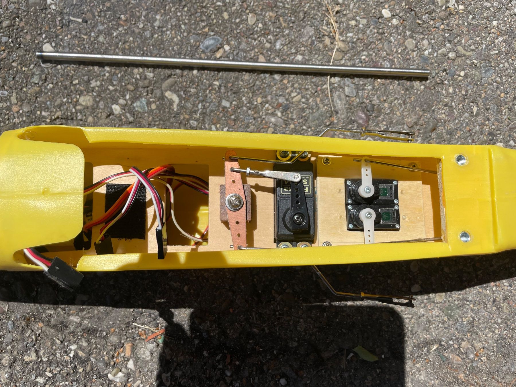 RC Modellbau: Elektrosegler Eagle 1800 – Defekt aus Reutlingen von JW_MOTORS 1