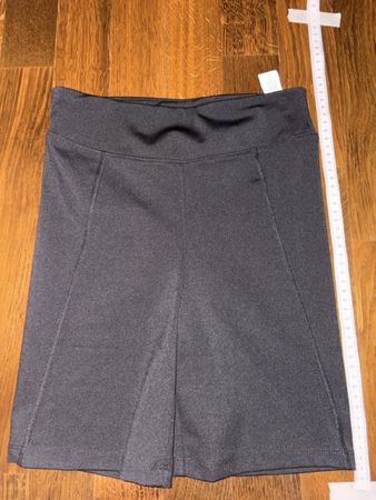 Schwarze Sportshorts von Lefties, Grösse S, neuwertig!