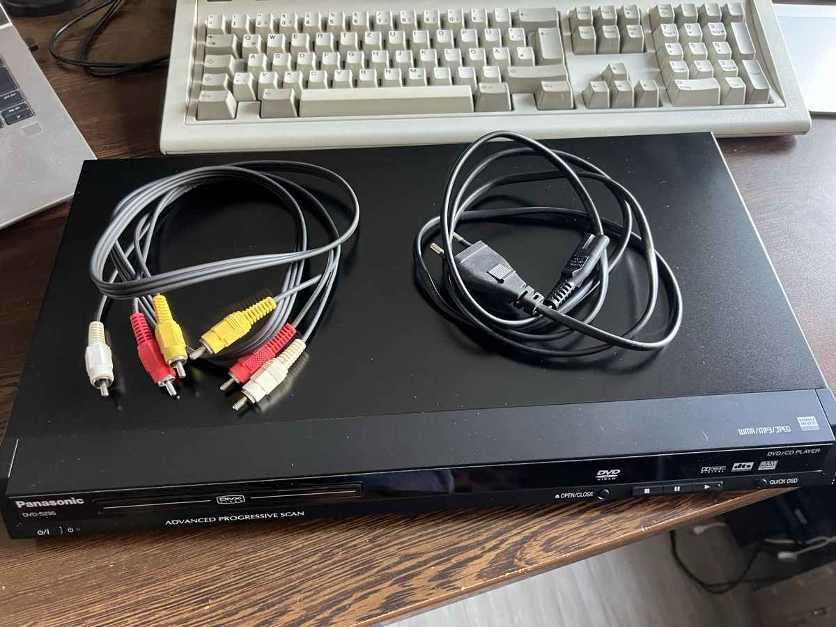 Panasonic Sistemi audio & multimediali: Panasonic DVD-S295 – Usato da Immensee venduto da Ilsa_Lund 3