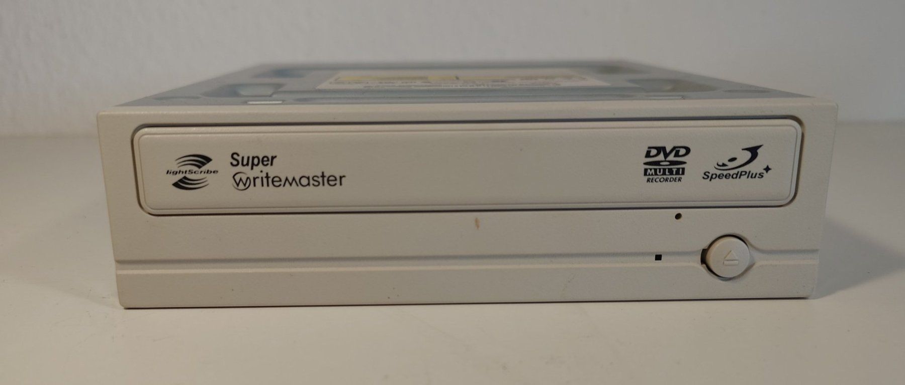 Sony Registratori: IDE CD-/DVD-Brenner (dual layer) mit LightScribe inkl. Kabel – Usato da Ostermundigen venduto da Chrisascht 1