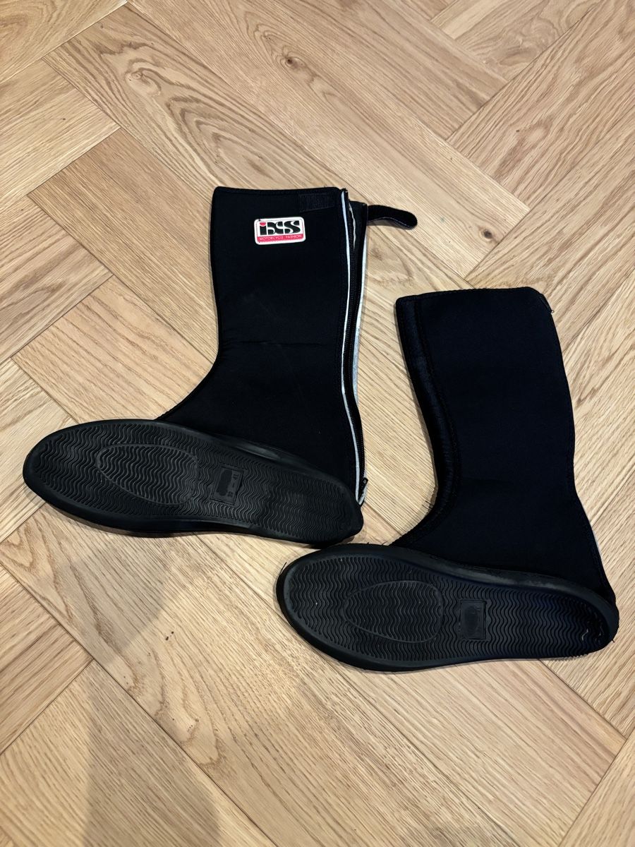 Gamaschen & Bandagen: Motorrad Neopren Überschuhe IXS – Neu (gemäss Beschreibung) aus Faulensee von Liebes_Kind_2019