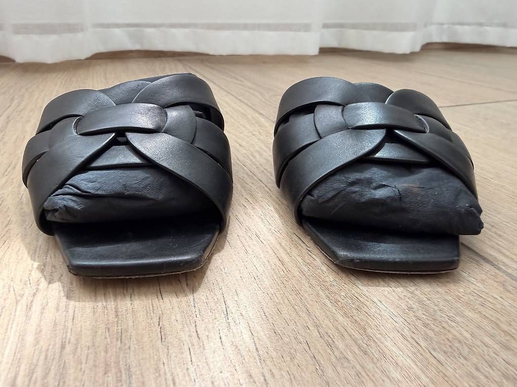 Scarpe da donna: YSL Nu Pieds Sandalen/Pantolette  – Usato da Aesch BL venduto da trash12 1