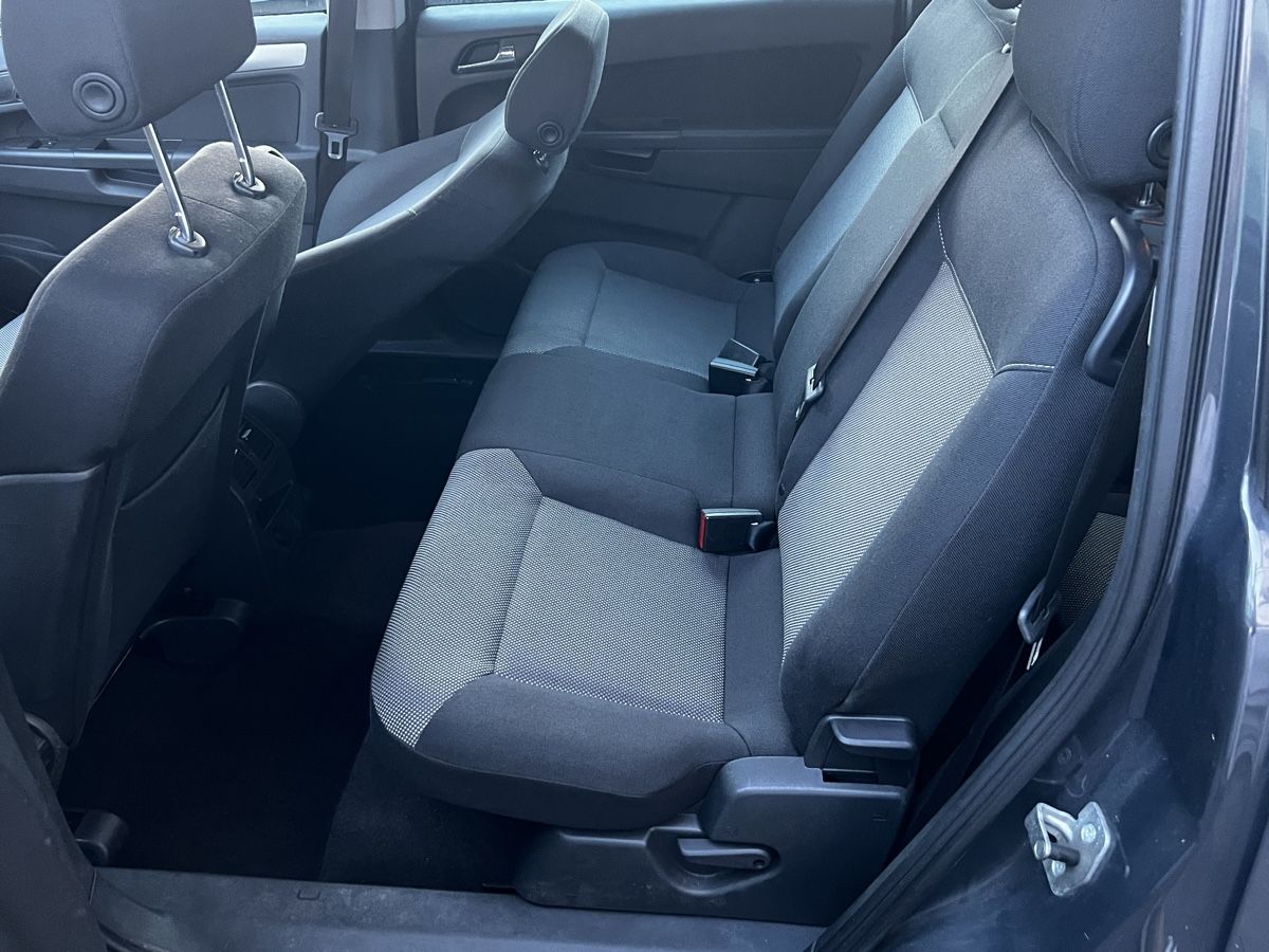 Opel Automobili: Opel Zafira 7-Plätzer – Usato da Sursee venduto da gas_8n5t 3