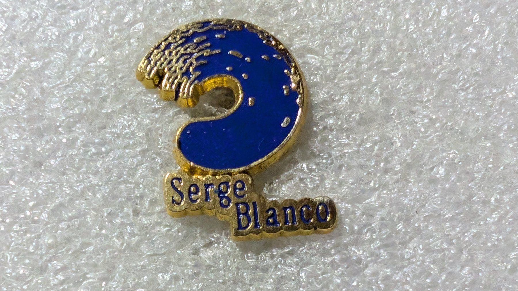 Placchette & Badge: Ansteckpin 140: Serge Blanco – Usato da Oppligen venduto da Pin-Fall-Shop