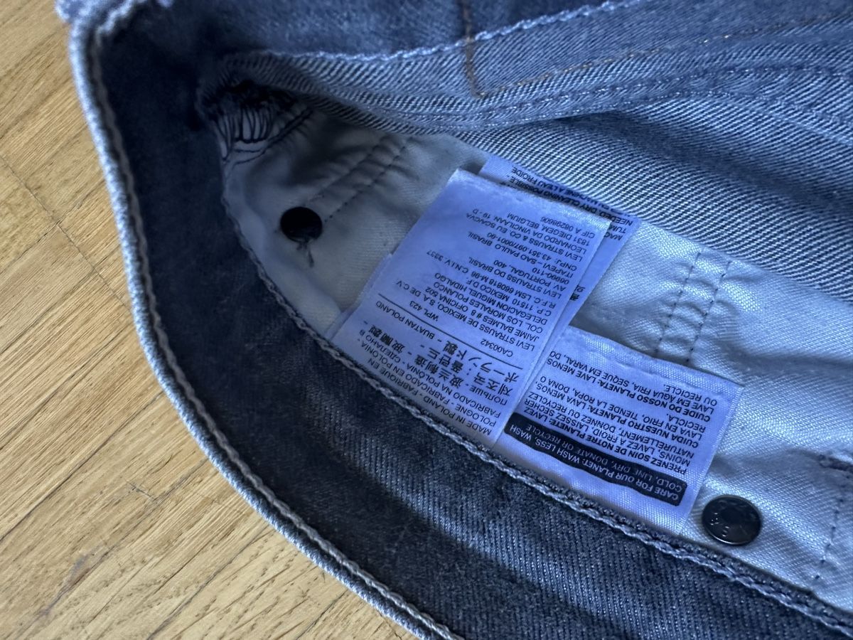 Levi's Jeans: Levi’s 501 Grau 33 30 – Usato da Basel venduto da luc_j2xz 6