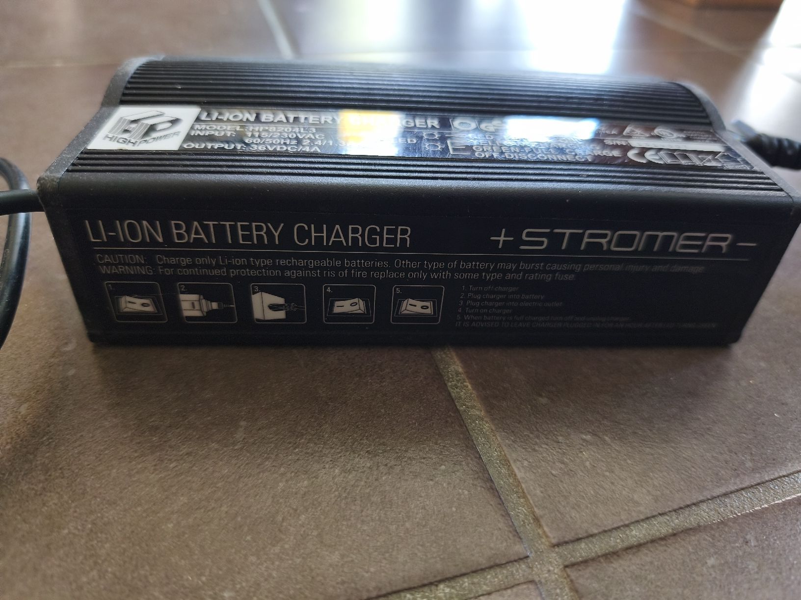 Caricabatterie: chargeur de batterie Stromer – Usato da Bouveret venduto da Benj89 1