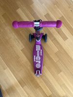 Micro Maxi Deluxe LED Foldable, Scooter, Trottinett