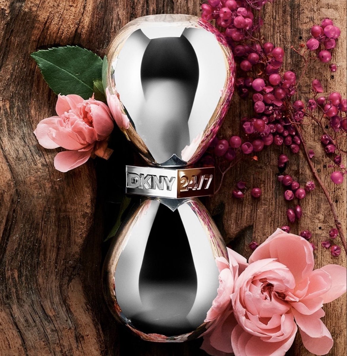 DKNY Parfums & Eau de Toilette: DKNY 24/7 Eau de Parfum 100ml – Neuf avec emballage d'origine à Stein am Rhein par Moons_of_Saturn 6
