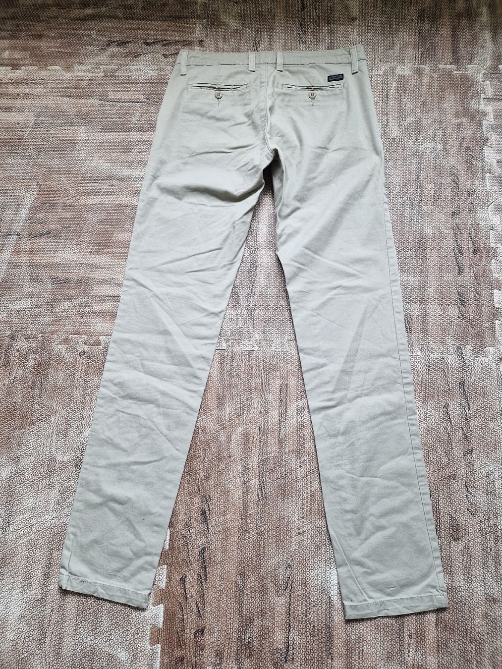 Carhartt Pantaloni: Hosen Carhartt Gr. 28x34 – Usato da Triengen venduto da KittyKat6 1