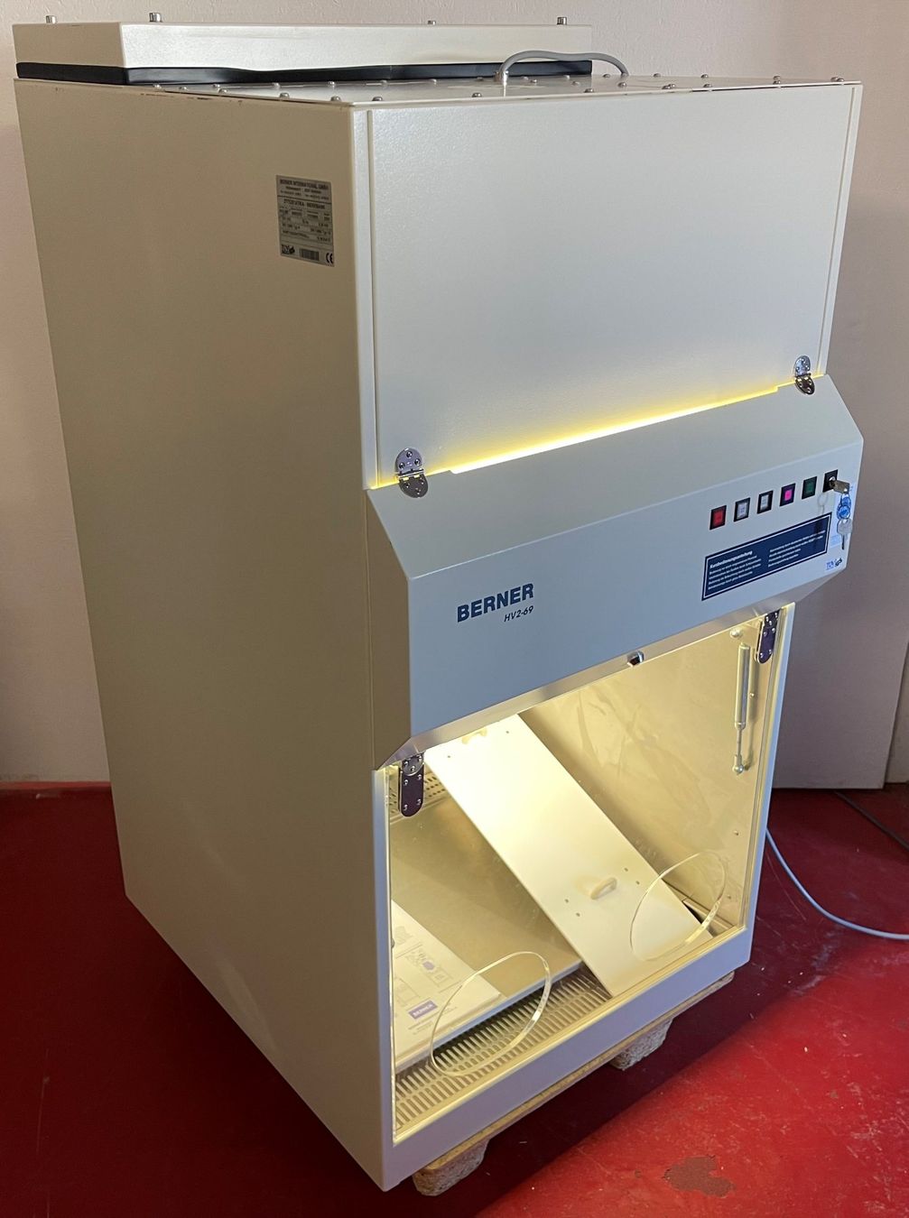 Accessori da laboratorio: Berner HV-69 – Usato da Niederdorf venduto da LeptonAG_Labor 6