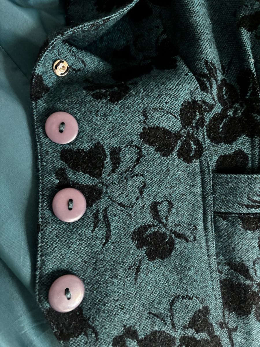 Giacche: Elegant green jacket with flowerprint, size M – Usato da Zürich venduto da cla_v6hx 4