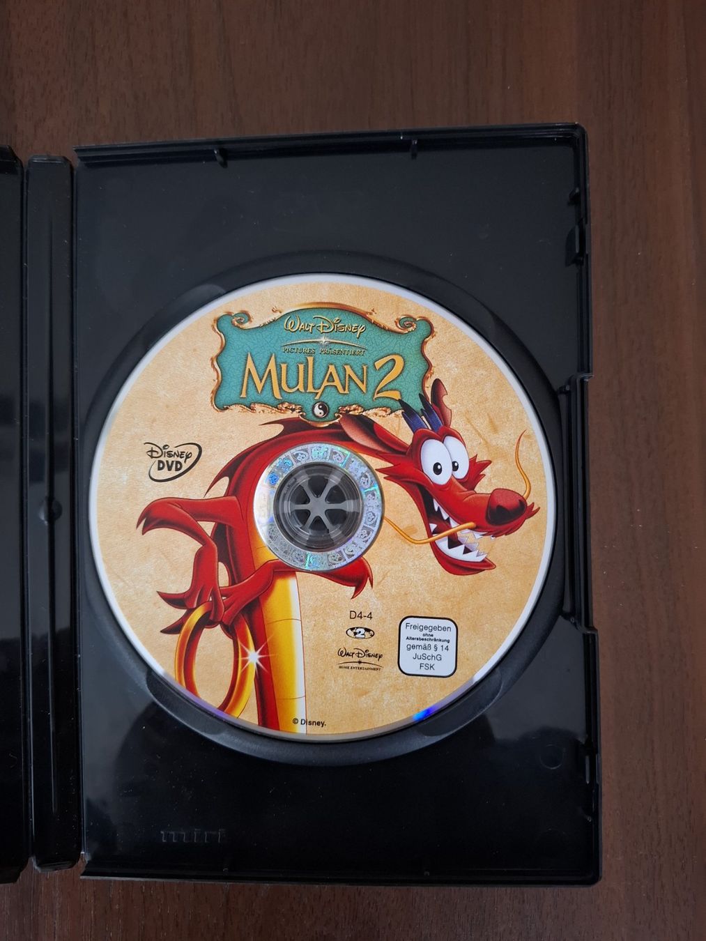 Tutti i DVDs: Disney DVD - Mulan 2 – Usato da Alpnach Dorf venduto da Burnbuster 2