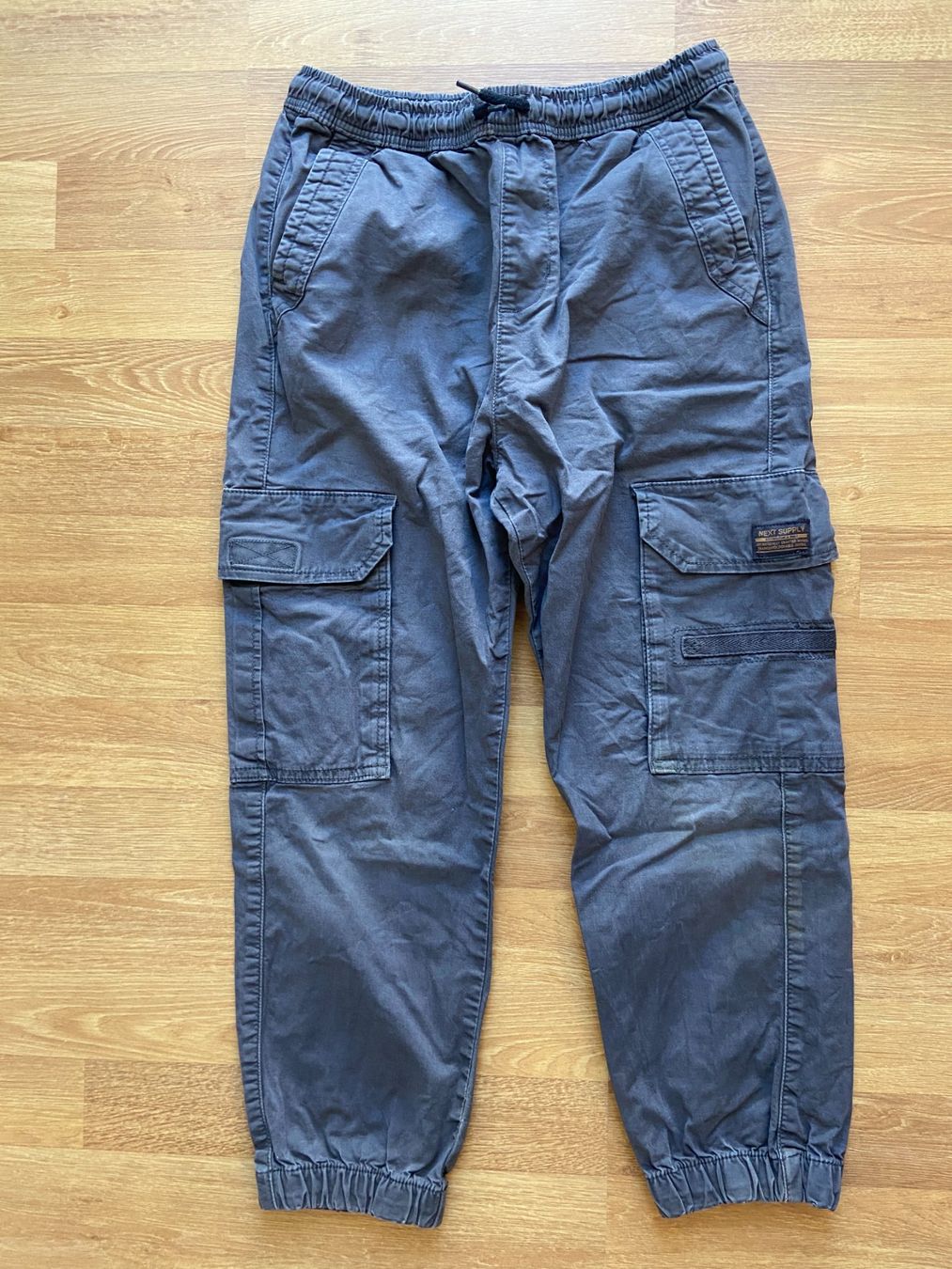 Lotti & Set di vestiti: Cargohosen Set Gr. 140 (ca. 10j.) – Usato da Ehrendingen venduto da CalvineT 8