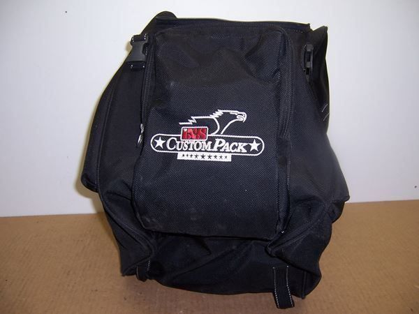 Alle Motorradersatzteile: IXS Rückenlehnen-Rucksack – Gebraucht aus Kölliken von motoleu
