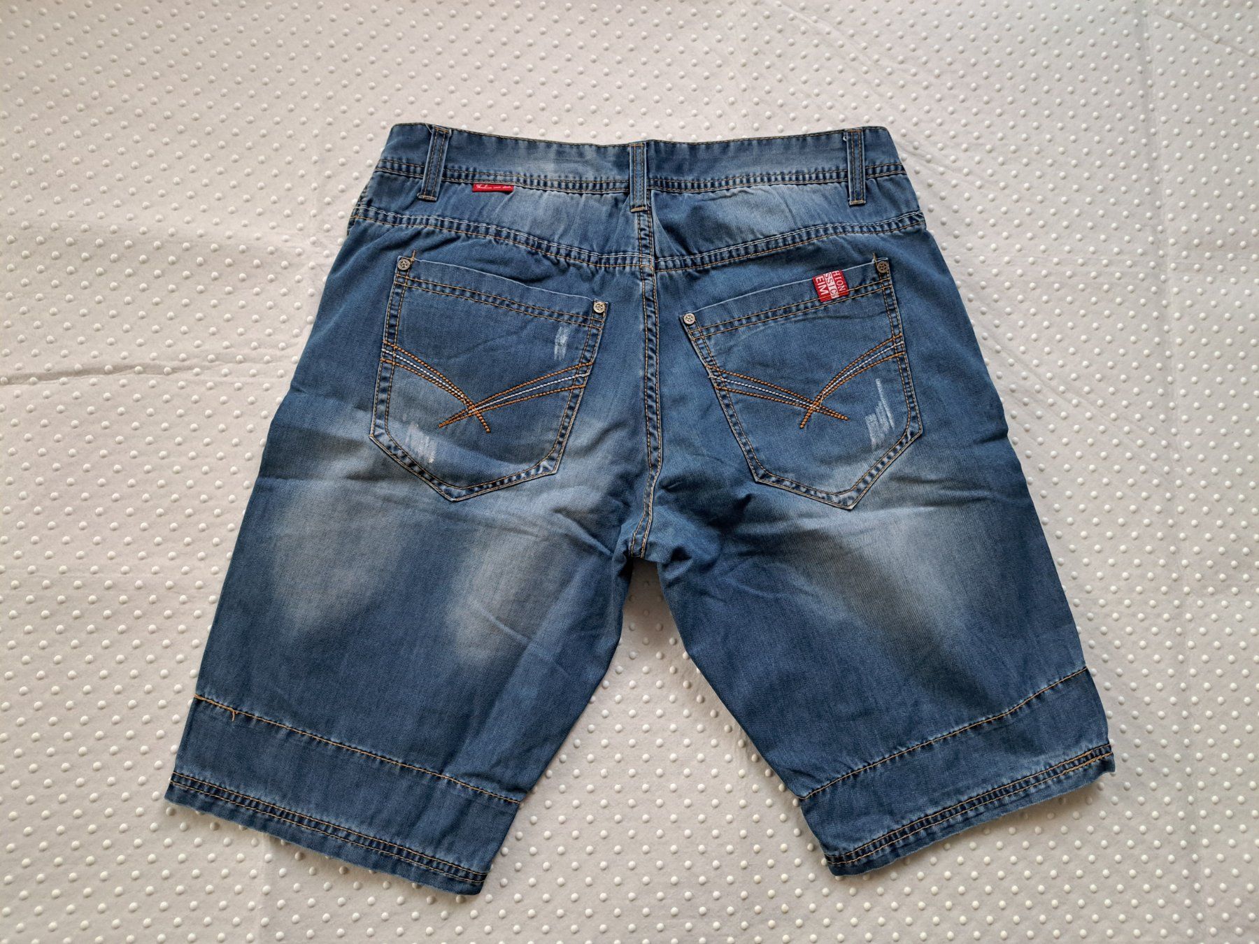 Hosen: Trendige Herren Shorts Gr. 32 BEYOND – Gebraucht aus Gysenstein von joshuas81 1