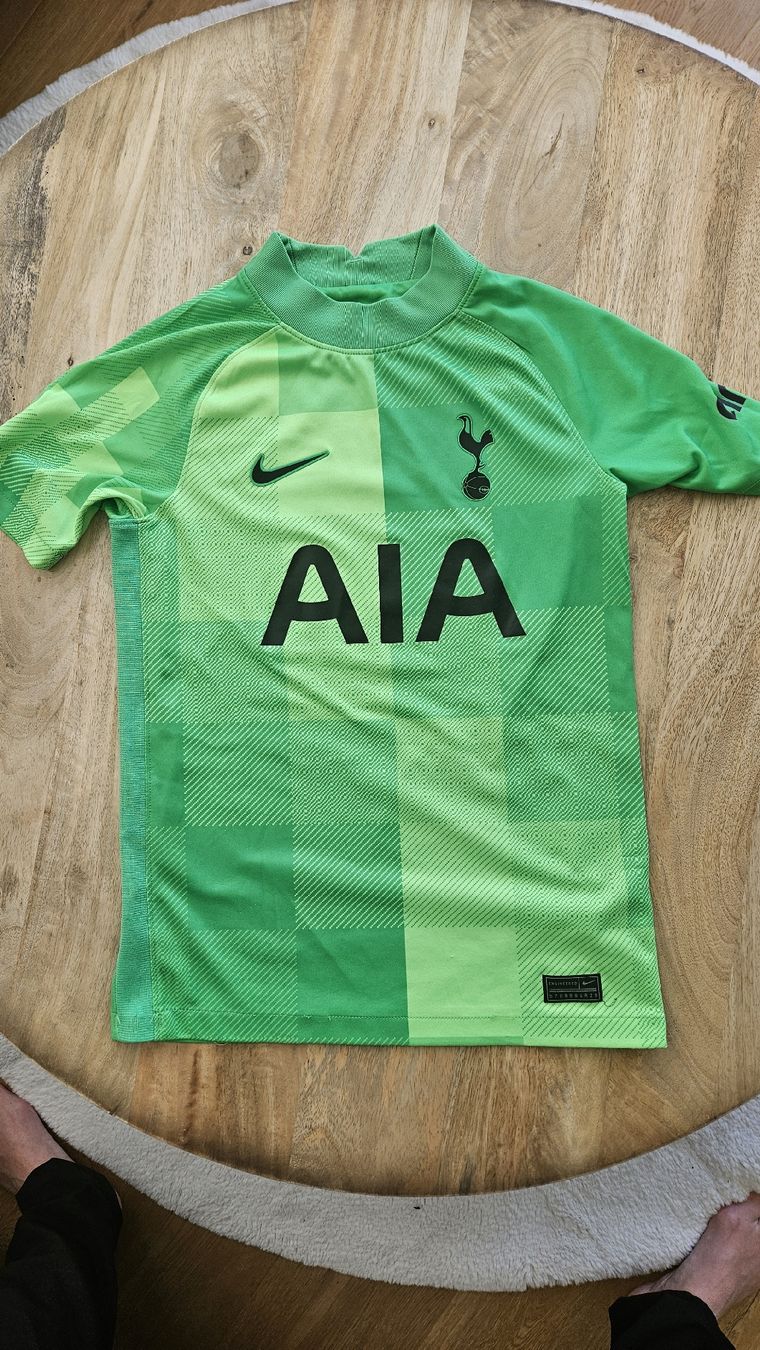 Nike Scarpe, pantaloni & magliette da ginnastica: Fussballtriko Tottenham Hotspur – Usato da Fulenbach venduto da Sarah79