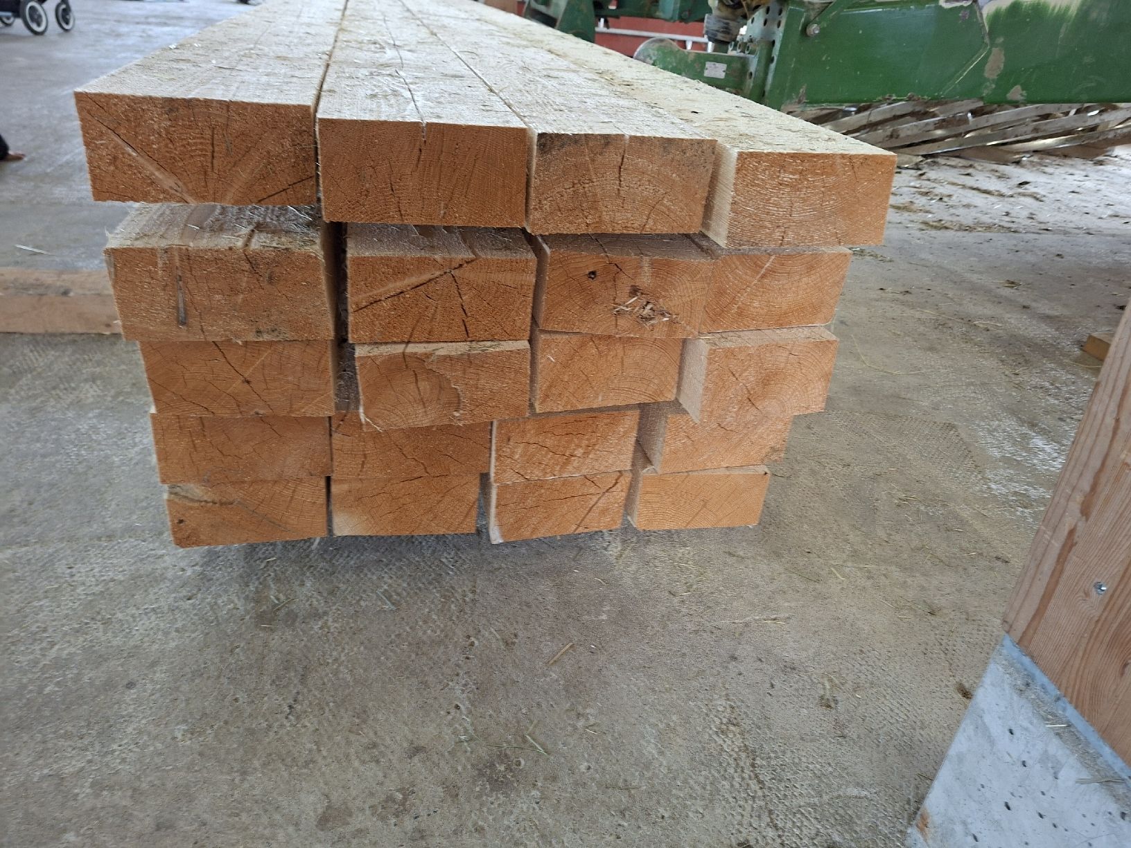 Articoli in legno: Holzbalken 100×200mm – Nuovo (secondo la descrizione) da Büren SO venduto da baschi87 1