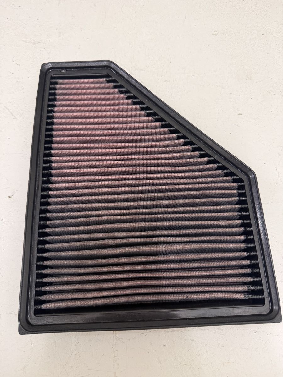 Accessori per altri veicoli: Sportluftfilter KN für BMW330d E92 – Usato da Uzwil venduto da V.Pavlo007
