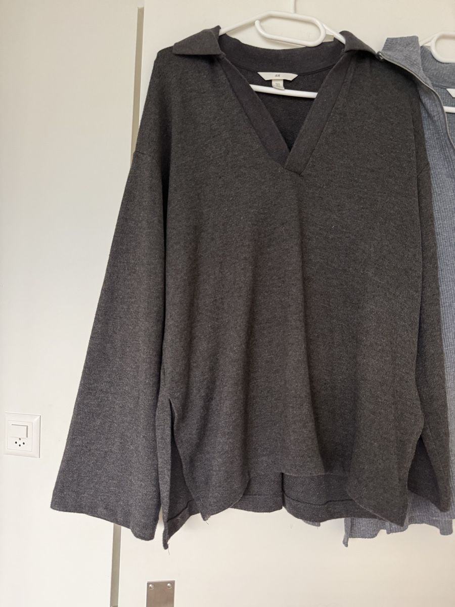 H&M Lotti di vestiti: Lots pulls H&M gris – Usato da Monthey venduto da sen_6ckr 1