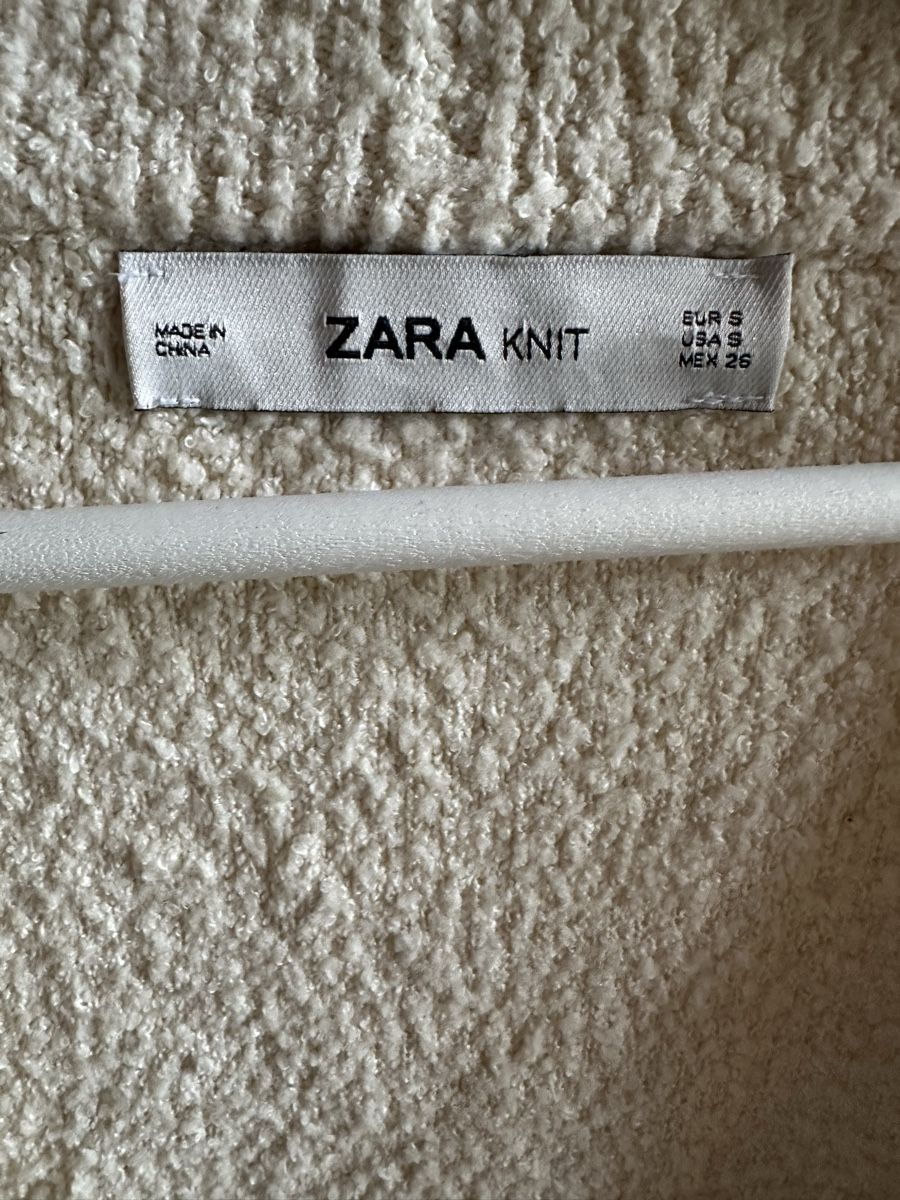 Zara Maglioni & Felpe: Cardigan Oversized Gr. S shabby Chic – Usato da Münsingen venduto da Secondhand89 1