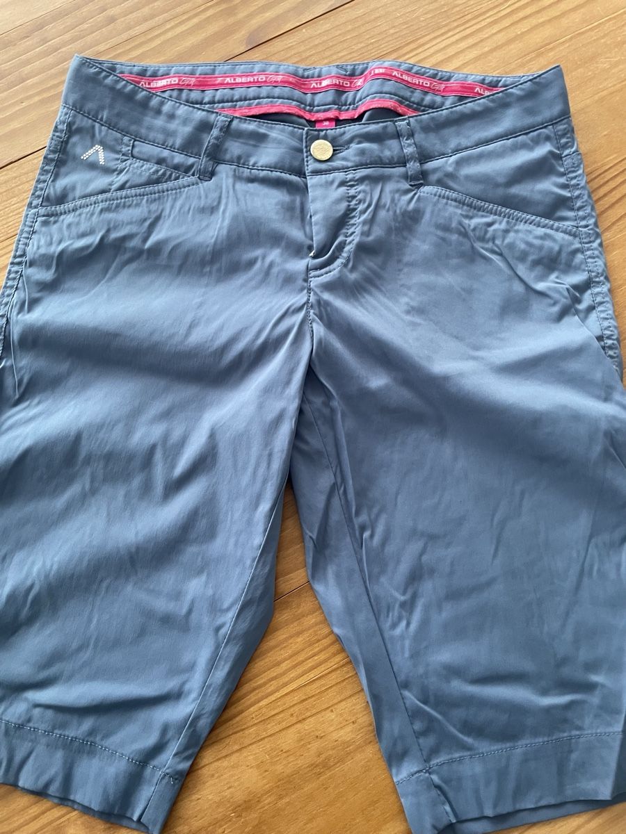 Pantaloni: Golf Shorts blau von Alberto – Usato da Düdingen venduto da remer1