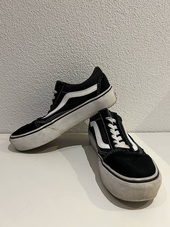 Scarpe da uomo: VANS Old Skool Grösse 36 – Usato da Merenschwand venduto da exclusive4you5634