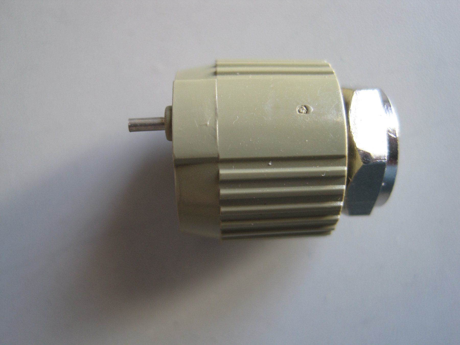 Unità & Adattatore: BNC Stecker mit x10 Pin zu Kompensationsbox – Usato da Dietwil venduto da Jaenzi