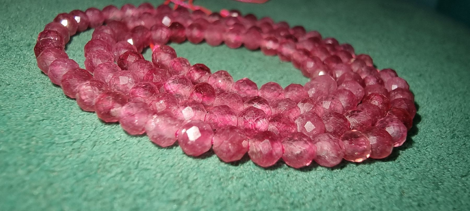 Mineralien & Heilsteine: Turmalin rosa facettiert 3mm. Strang – Neu und originalverpackt aus Menziken von Mirager