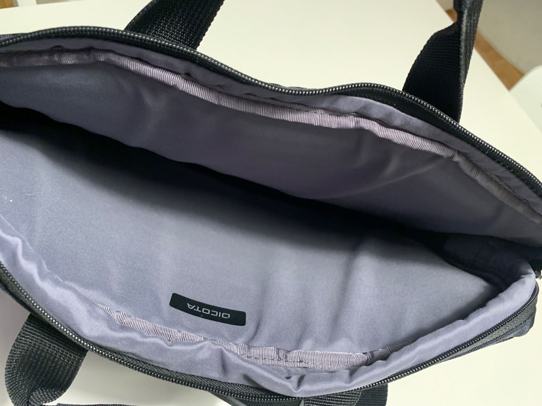 Sacs: Laptop bag – D'occasion à Cully par Maar_K 1