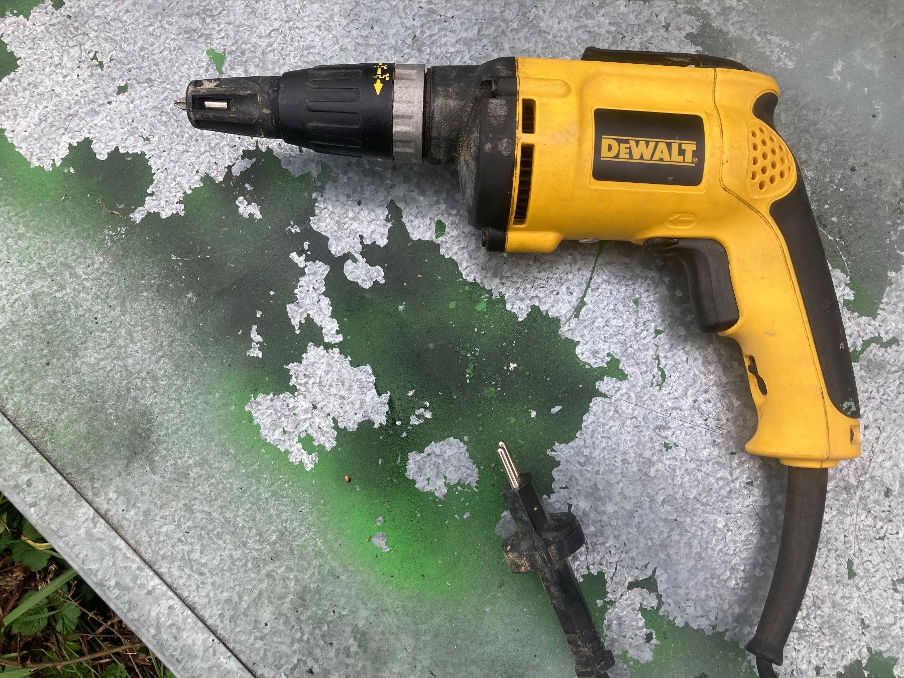 Dewalt Trapani: DEWALT DW274 - DeWALT Trockenbauschrauber - DeWALT – Usato da Heimenschwand venduto da Beuggerts 2