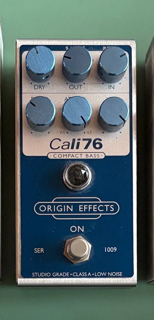 Cali 76 Compact Bass (by Origin Effects) (Gebraucht) in Genève für CHF ...
