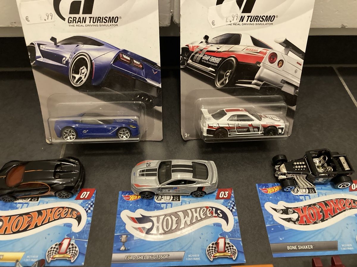 Hot Wheels Modellini d'auto: Hot Wheels Sammlung 52 Stk seltene Modelle – Usato da Ins venduto da teamfairerdeal 1