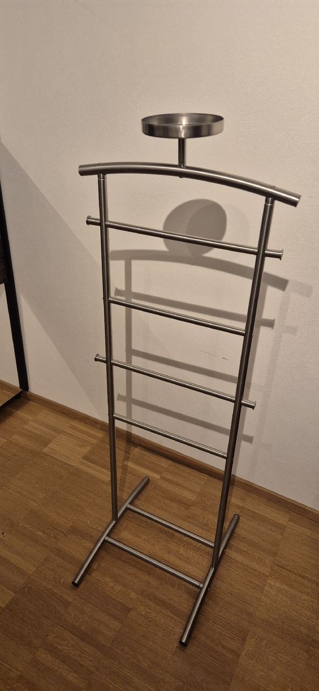 Ikea Guardaroba: Garderobenständer Metall – Usato da Wangen b. Olten venduto da golf89 1