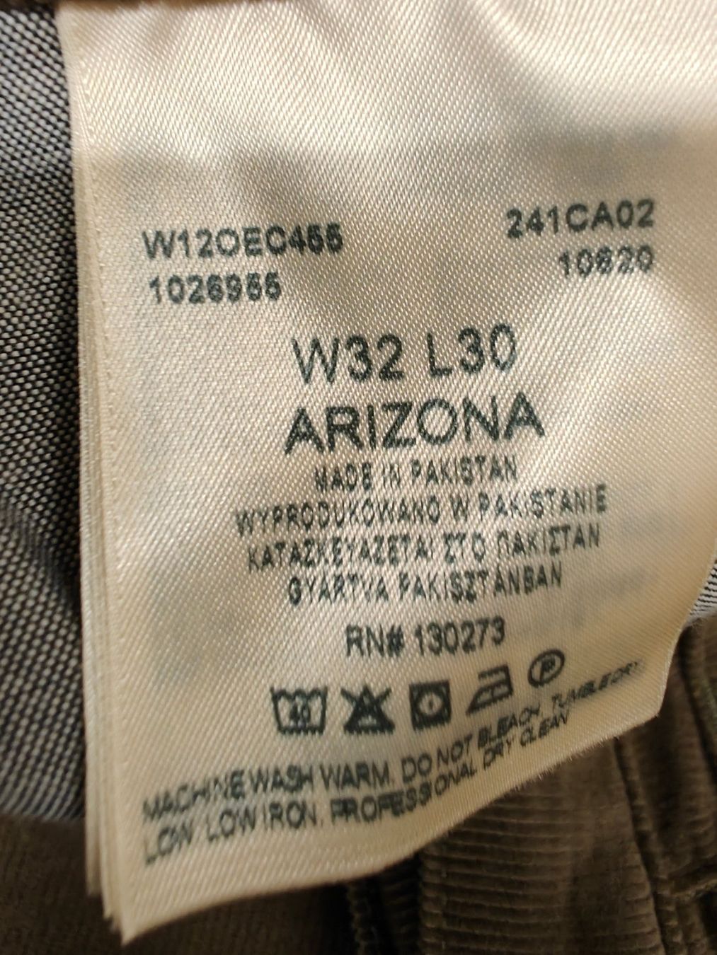 Pantalons: WRANGLER Cord-Hose (NEU) – Neuf avec emballage d'origine à Basel par StoreHandling 1