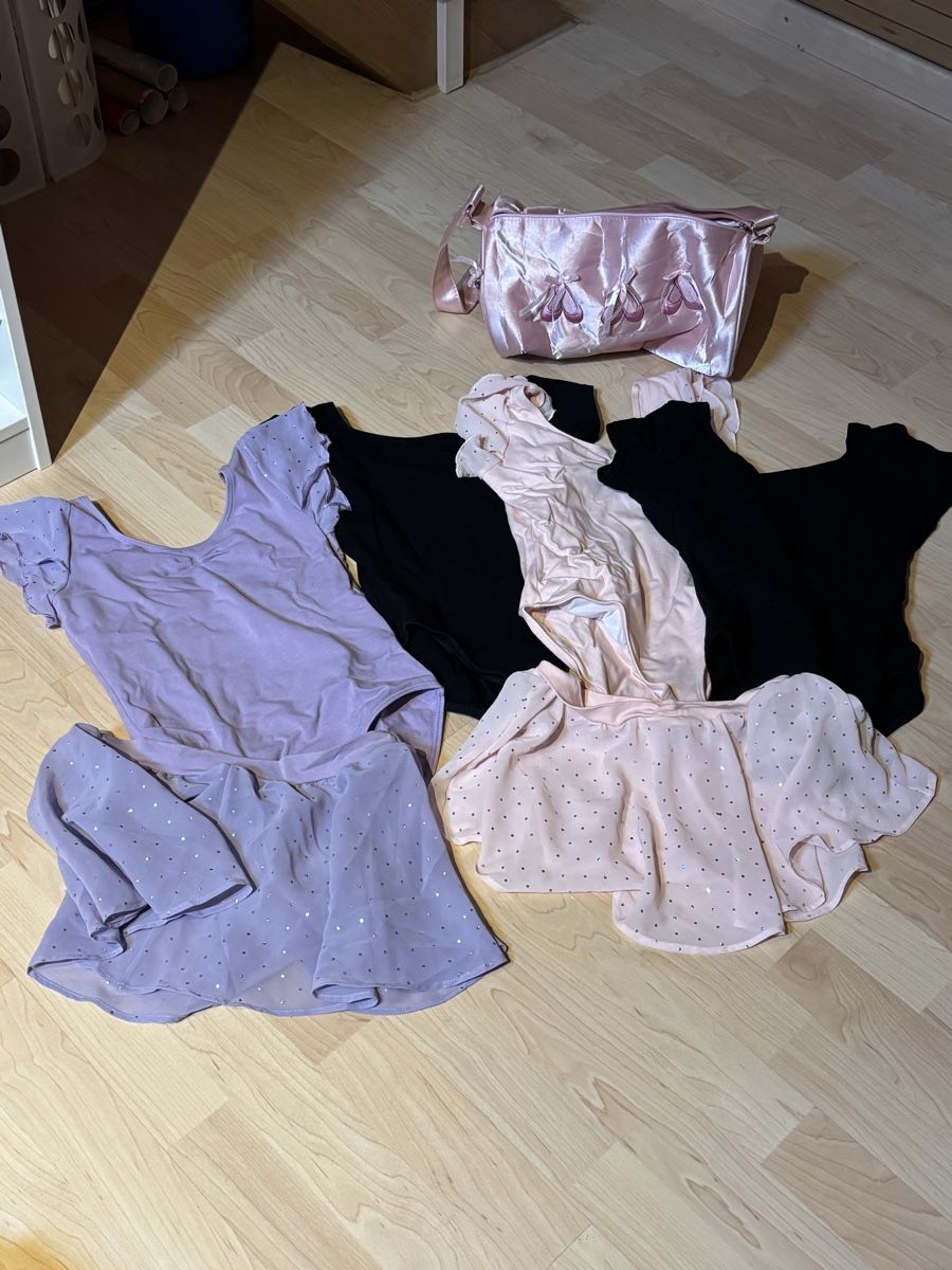 Vestiti & Gonne: Ballettkleider – Usato da Schneisingen venduto da Kelita23