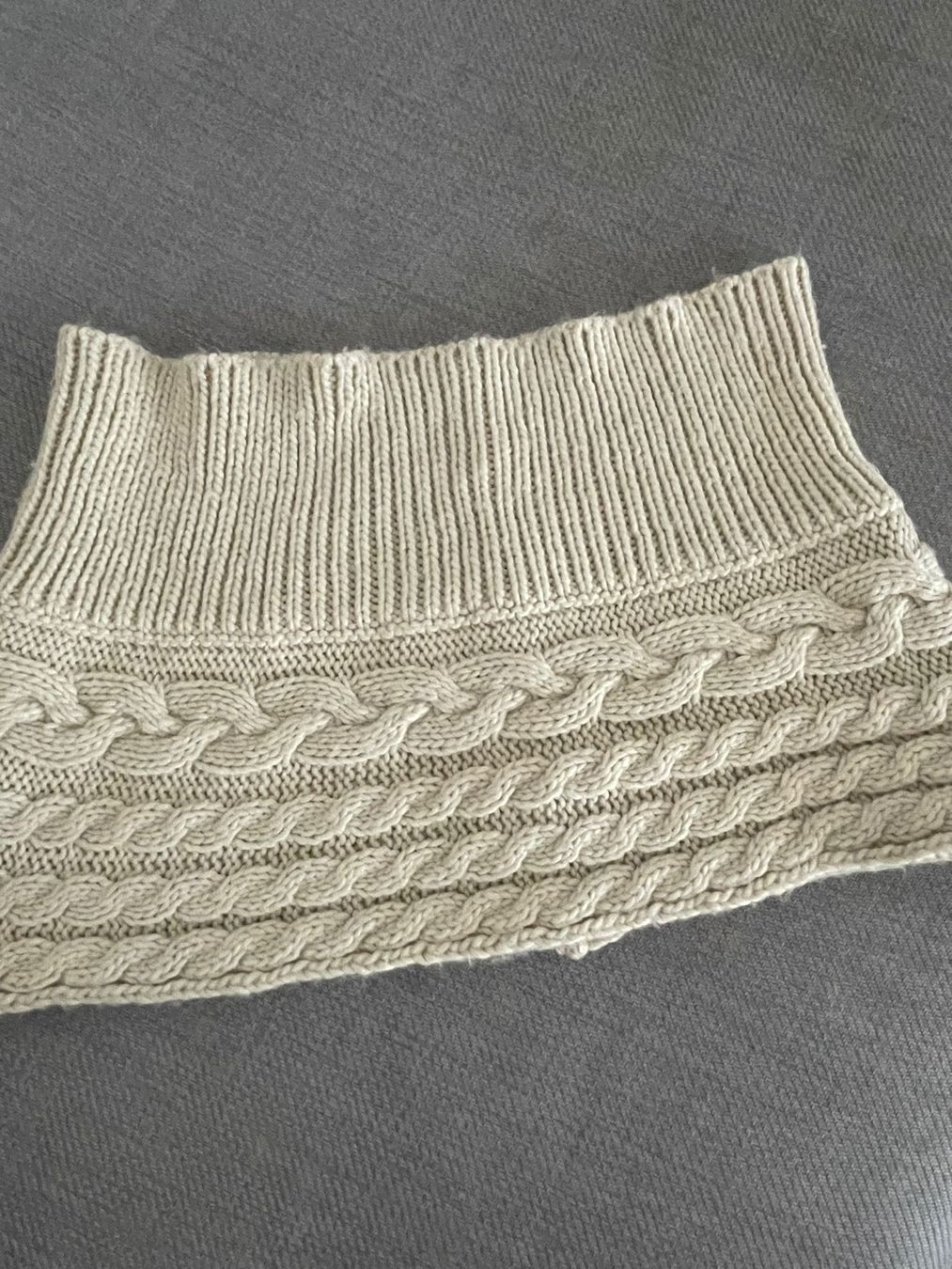 Mango Foulards, Tücher & Schals: Strick Schal / kurzer Poncho in beige – Gebraucht aus Zürich von nel_k752 1