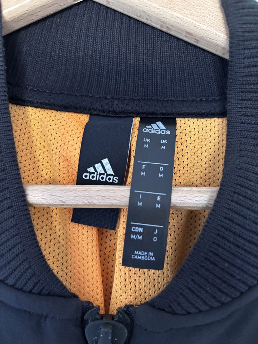Adidas Vestes: Adidas Varsity Trainerjacke Gr. M – D'occasion à Röschenz par mplush 1