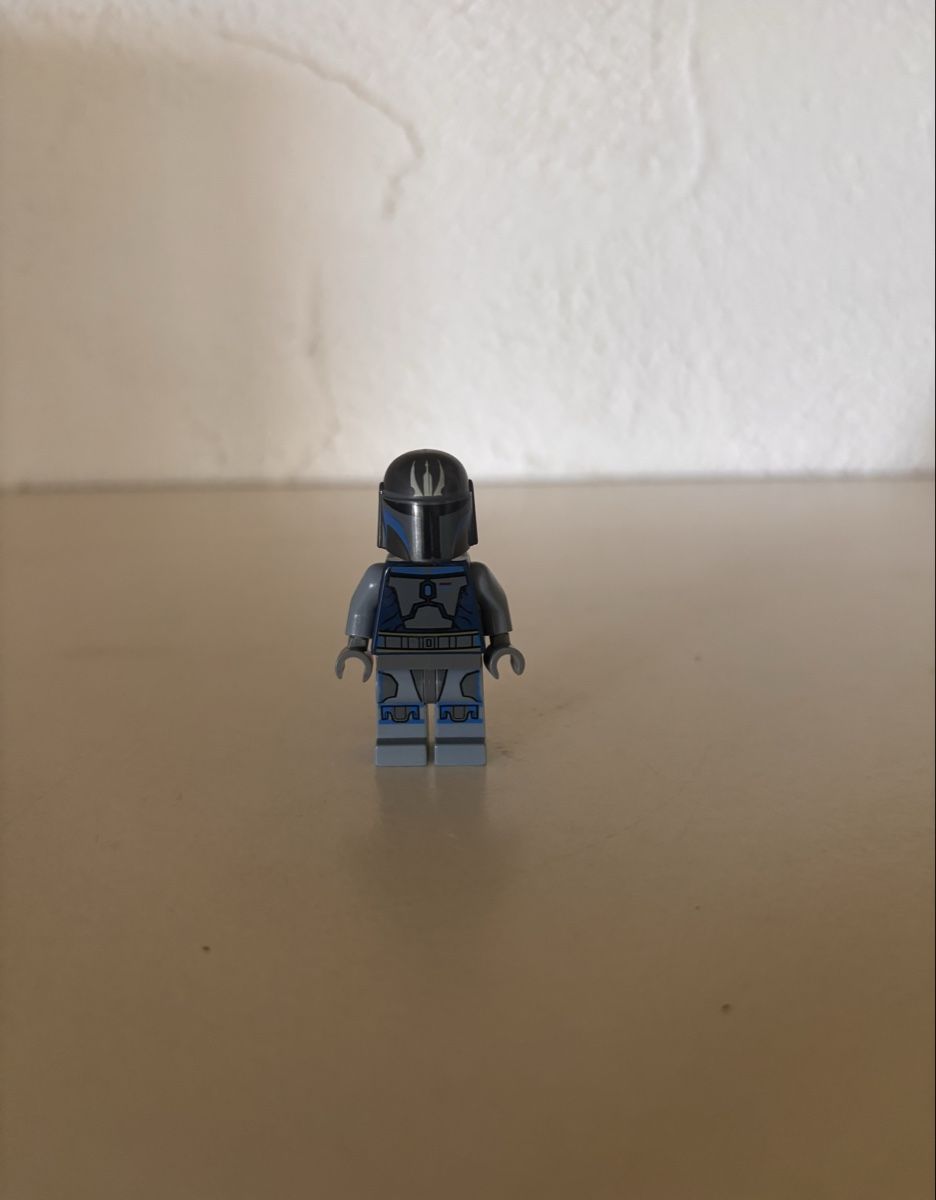 Lego Statuette: Mandalorian loyalist Lego – Usato da Sissach venduto da Geopatral