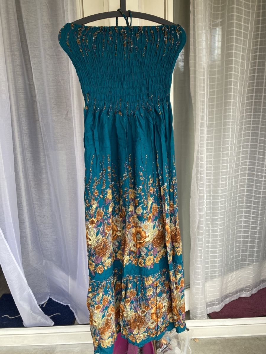 Vestiti: Sommerkleid mit Neckholder – Nuovo (secondo la descrizione) da Neuenhof venduto da Ivita