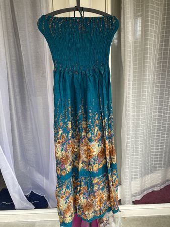 Sommerkleid mit Neckholder