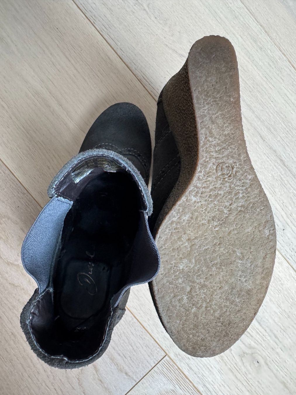 Diesel Scarpe da donna: Diesel Stiefeletten / Boots, Gr. 37 – Usato da Siebnen venduto da Trans-Am 7
