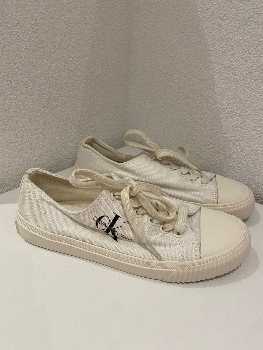 Calvin Klein Scarpe da donna: Schuhe Calvin Klein Gr 37 – Nuovo (secondo la descrizione) da Klingnau venduto da Nirvana