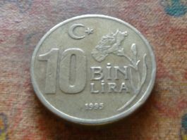 TURQUIE  10 Bin Lira  1995