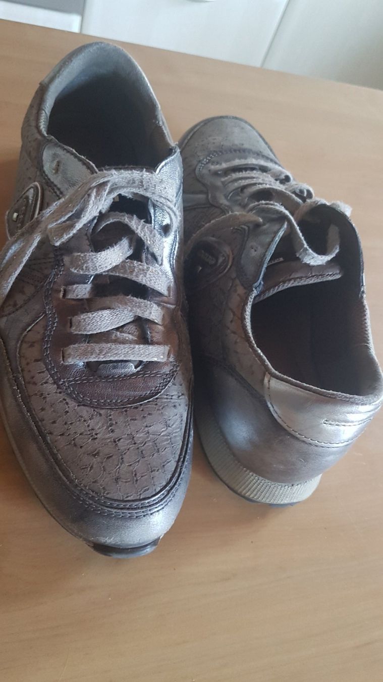 Ecco Scarpe da donna: Basket en cuir grandeur 39 marque Ecco – Usato da Villiers venduto da san_jn5w 8